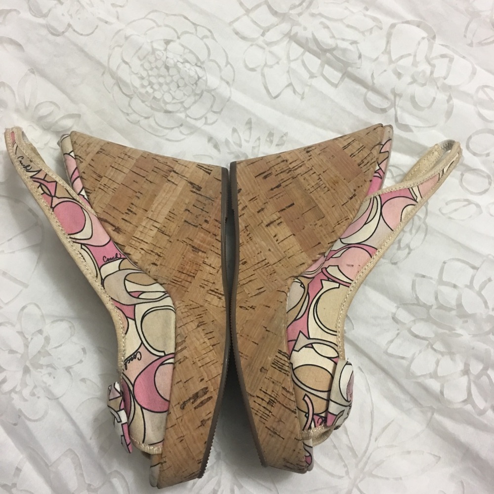 BRAND NEW COACH ESPADRILLES - Size 9M